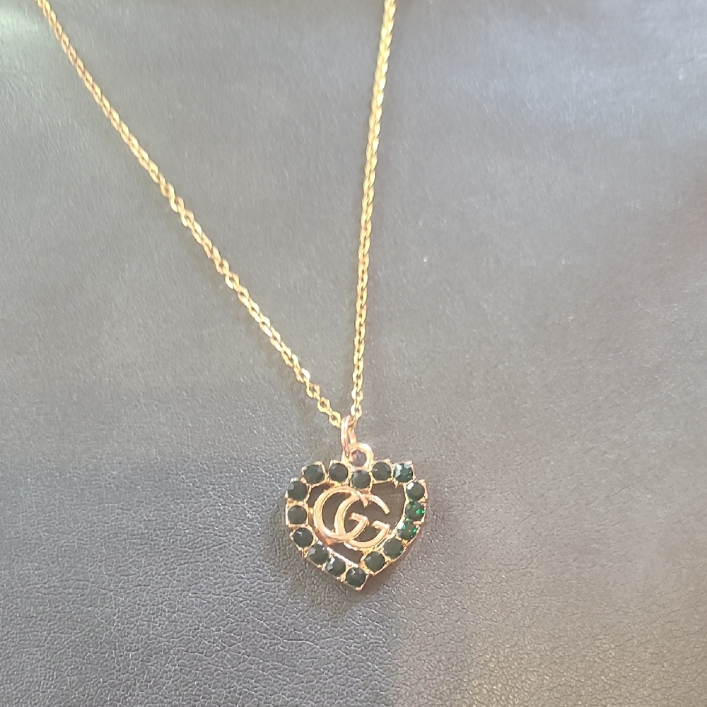 Gucci Gold Heart Pendant Necklace with Dark Green Cubic Zirconia
